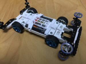 パーツのポン付けからギミックバンパーへ