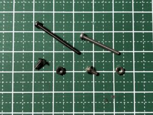 これまで無かったブラックメッキのビスセット