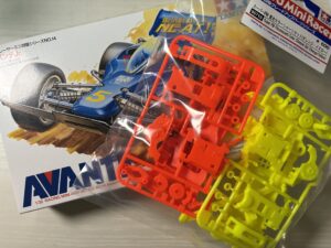 アバンテJr.からパーツの流用が可能