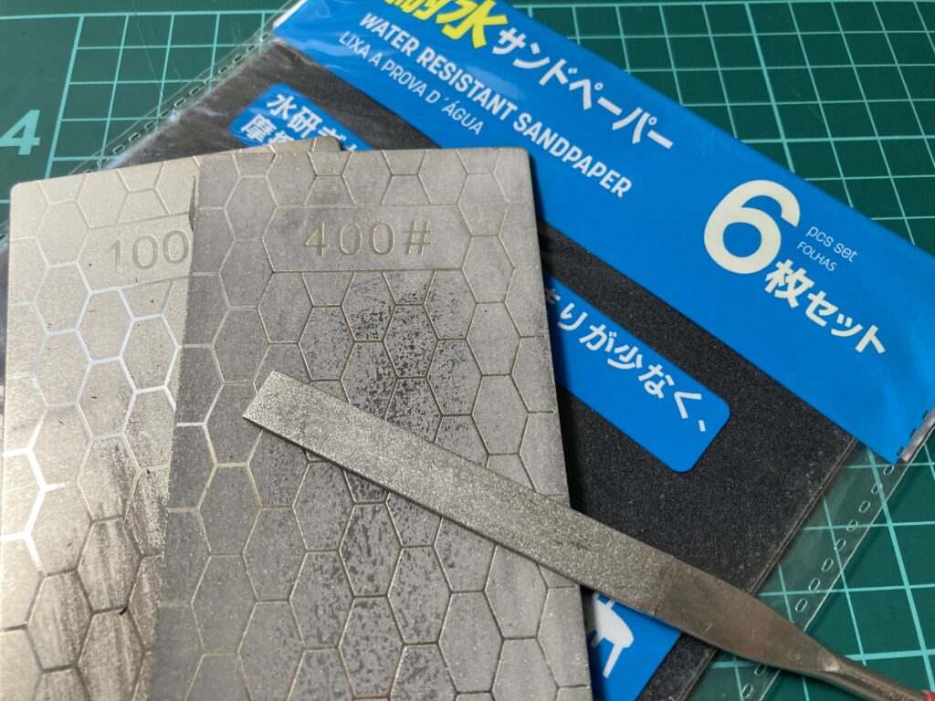 【初心者向け】FRPの加工方法|必要な工具やメリットも合わせて紹介 | ムーチョのミニ四駆ブログ