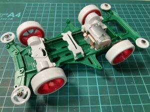 全体的に一世代前のマシン構成