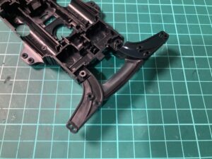 リヤバンパーの加工