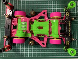 限られるマスダンパーの取り付け