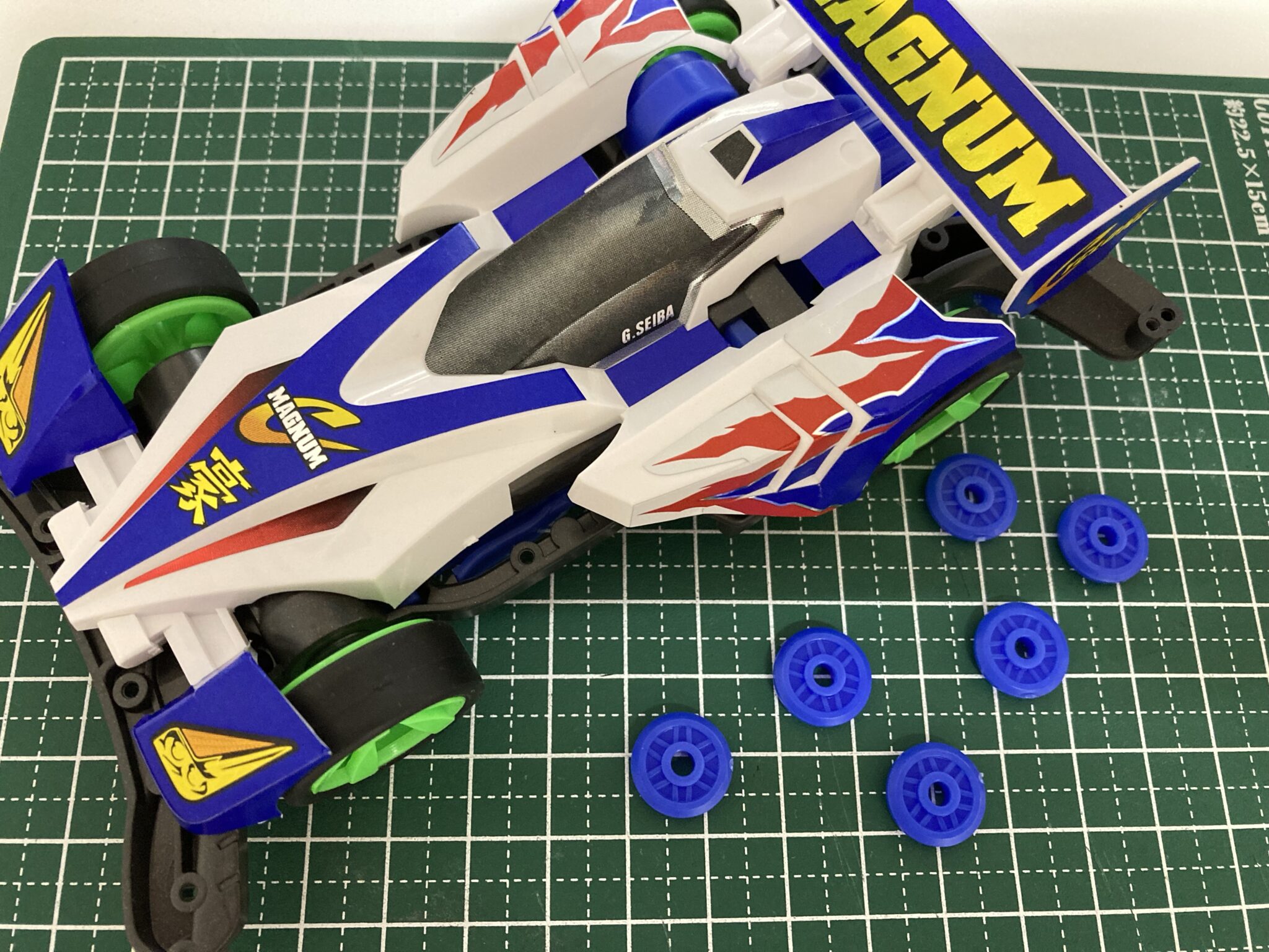 【ミニ四駆のローラーセッティング】最適な数や高さは？｜基本は「たからばこセッティング」 また、ミニ四駆はじめました